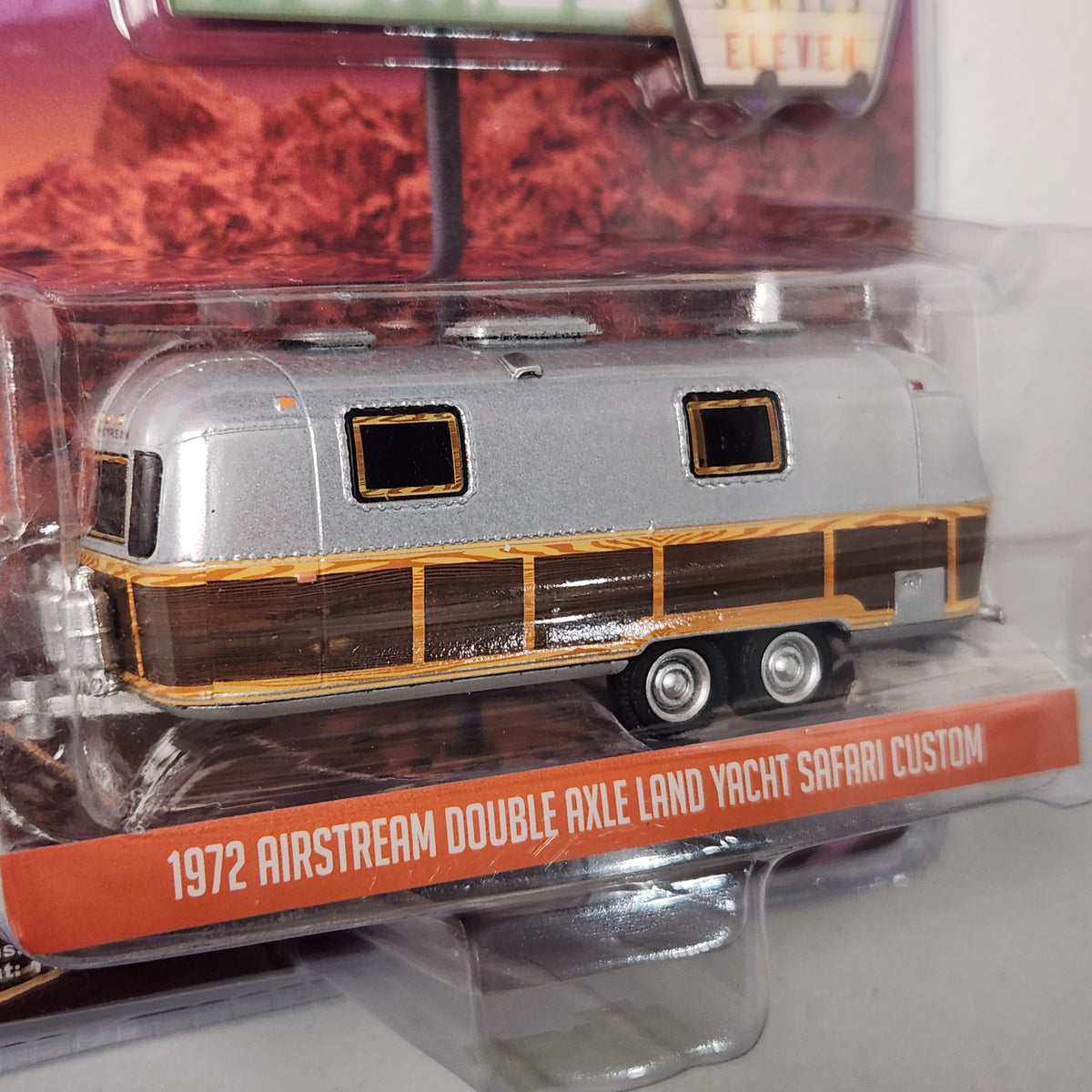 1972 Airstream Double Axle Land Yacht Safari Custom Hitched Homes American Greenlight 2023