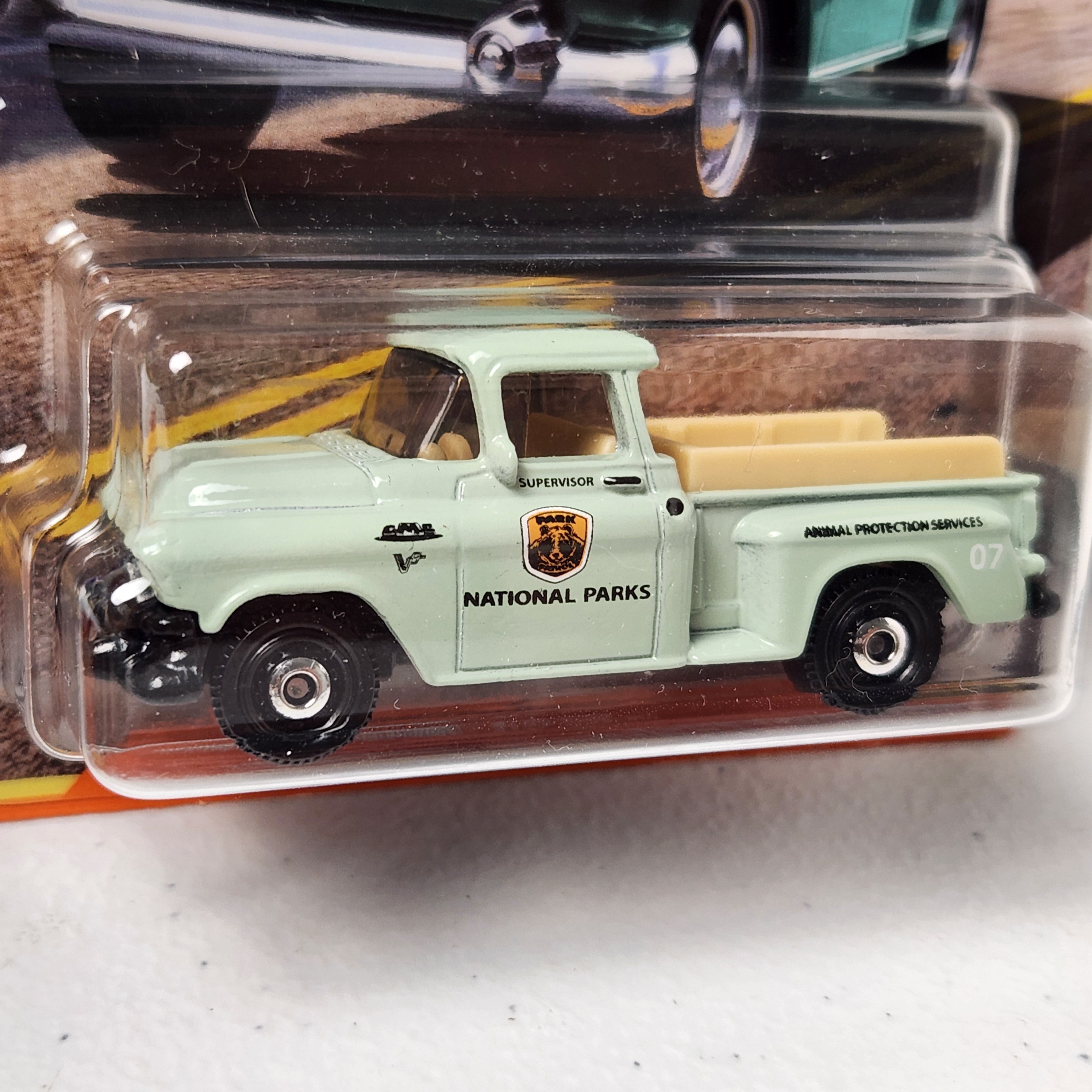 National Parks Set GMC Sidestep Dodge Police Car Trailer Trawler American Mainline Matchbox 2017