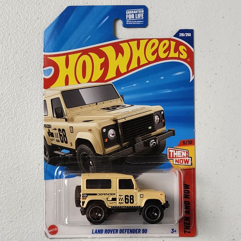 Land Rover Defender 90 European Mainline Hot Wheels