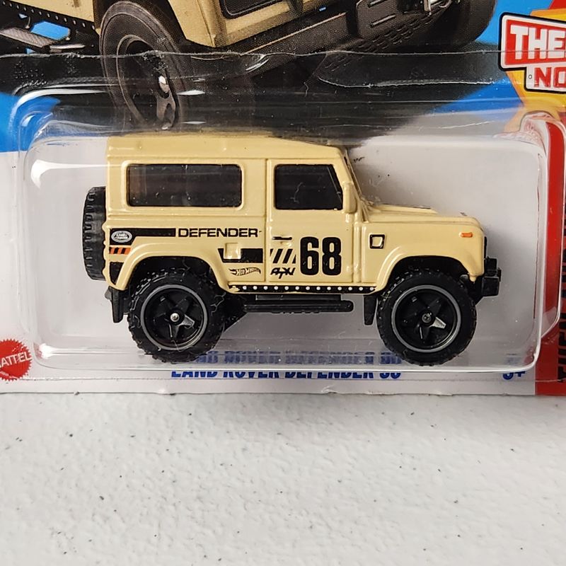 Land Rover Defender 90 European Mainline Hot Wheels