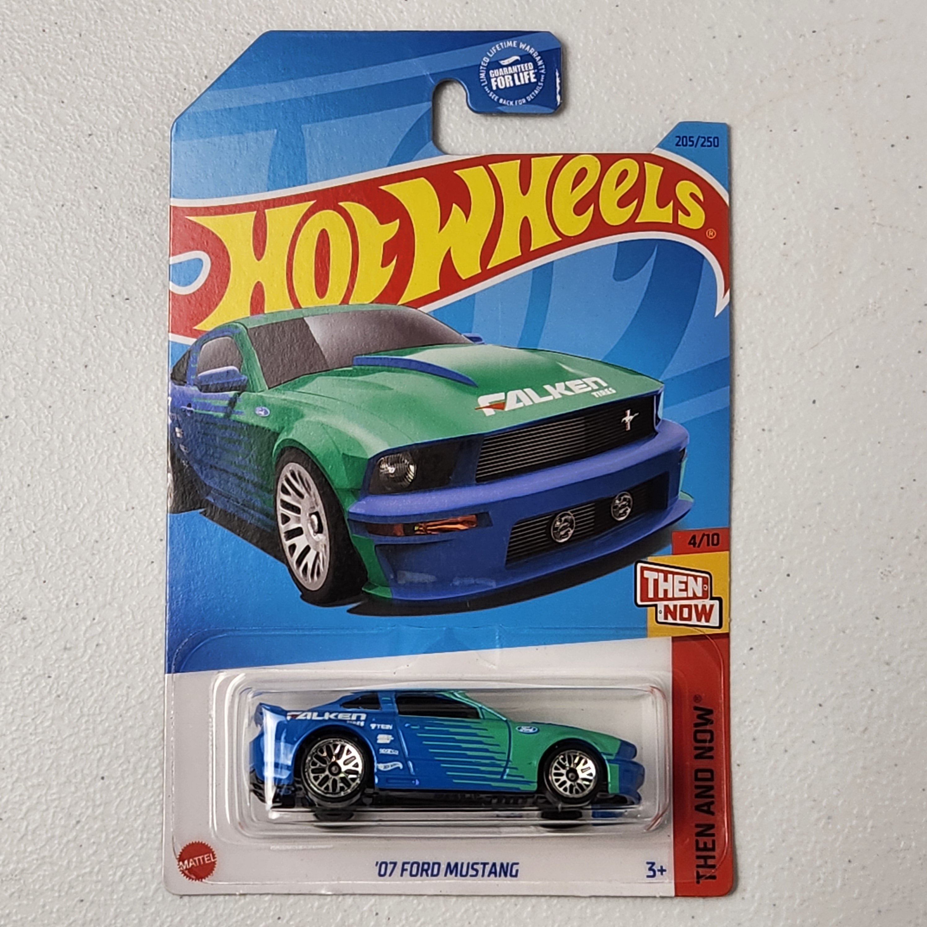 07 Ford Mustang American Mainline Hot Wheels