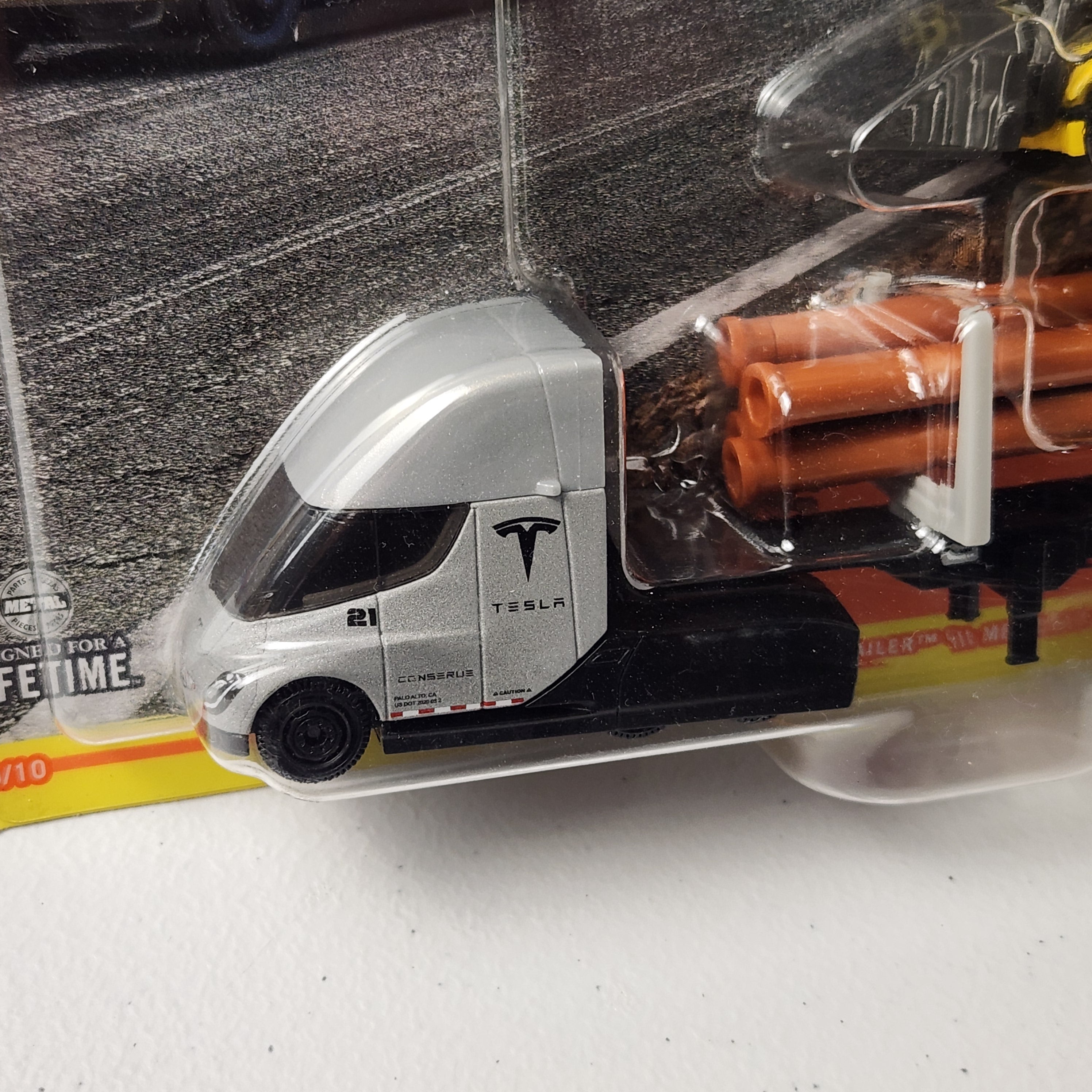 Tesla Semi & MBX Pipe Trailer MBX Load Lifter 9/10 Conveys American Hot Wheels 2023