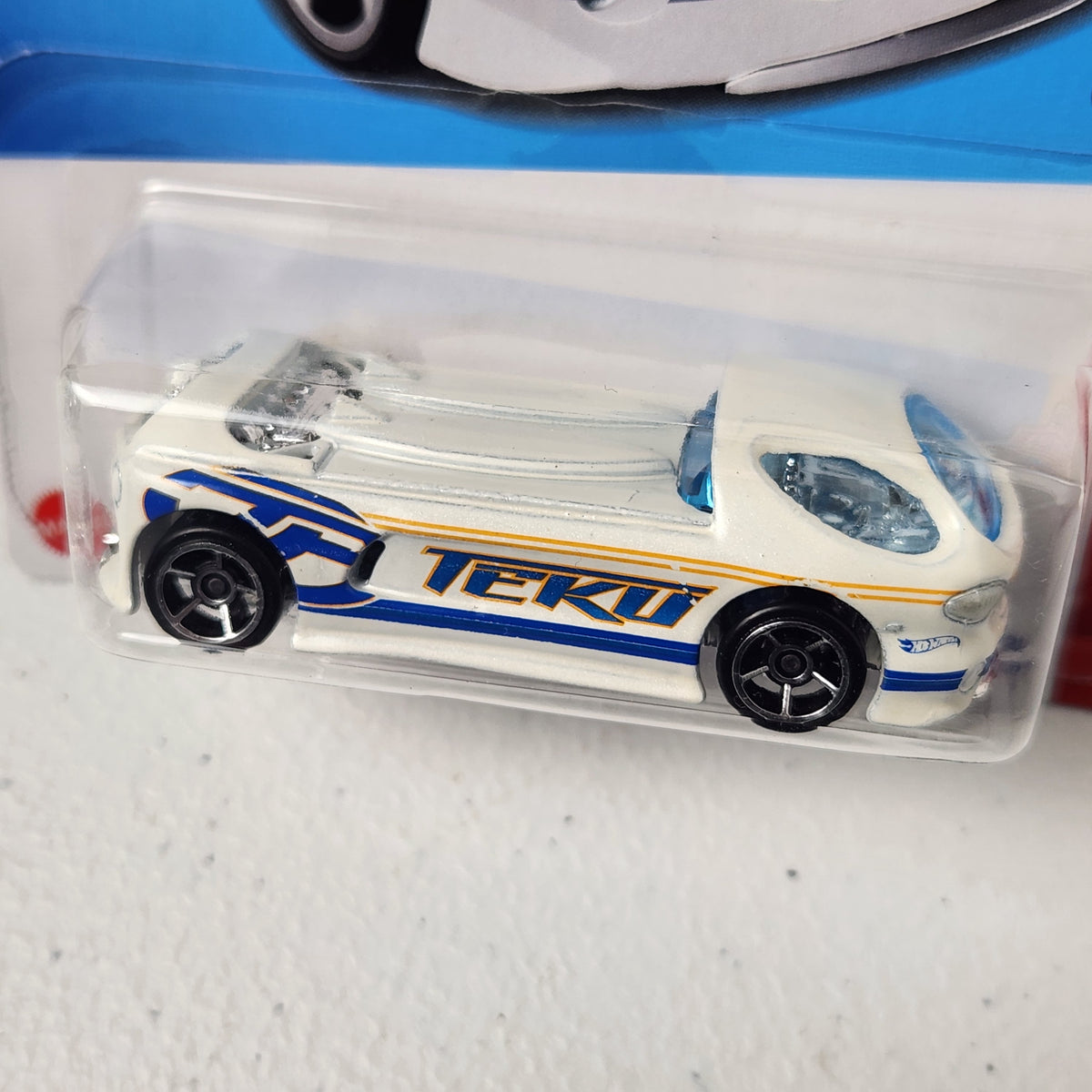 Deora II Fantasy Mainline Hot Wheels