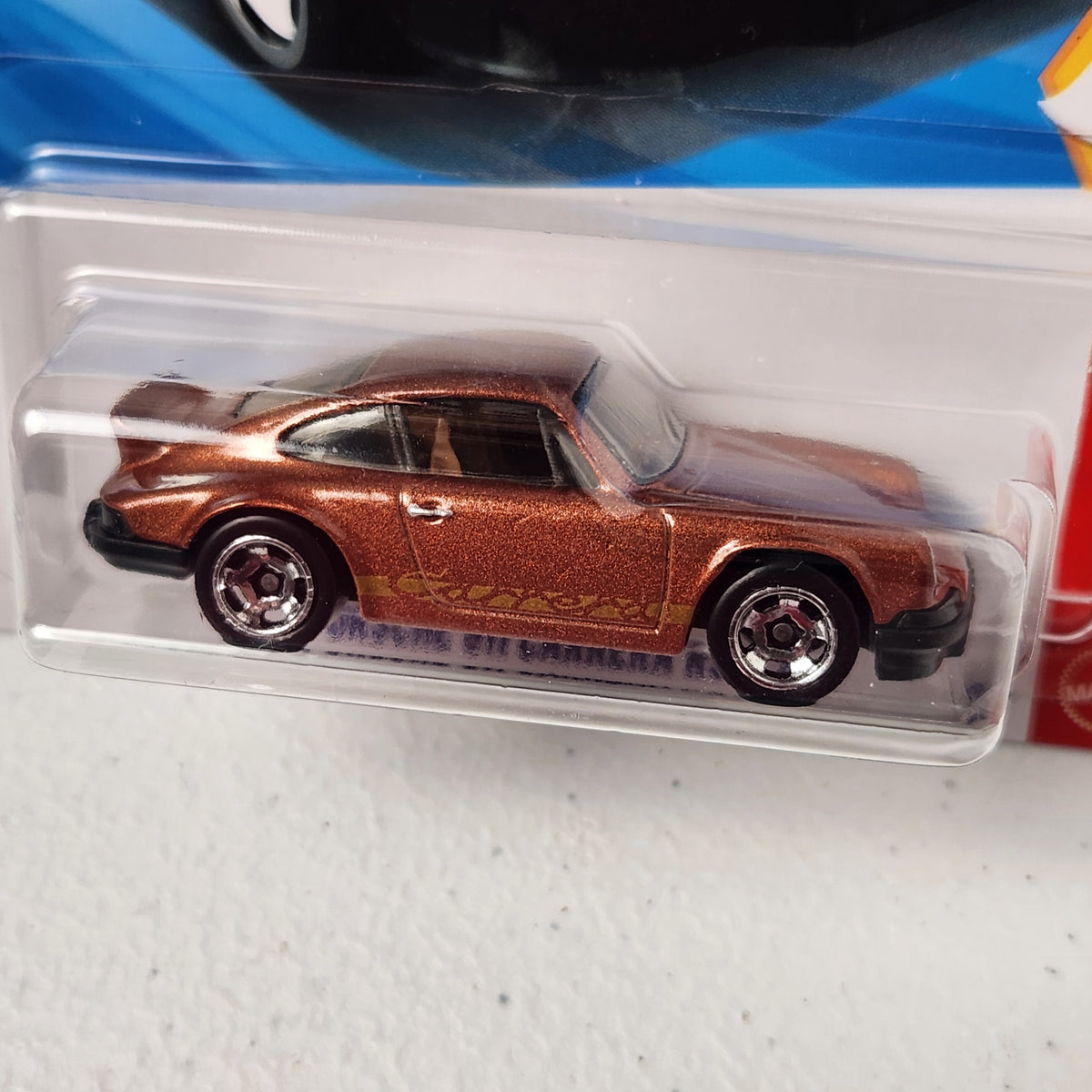 Porsche 911 Carrera RS 2.7 European Mainline Hot Wheels