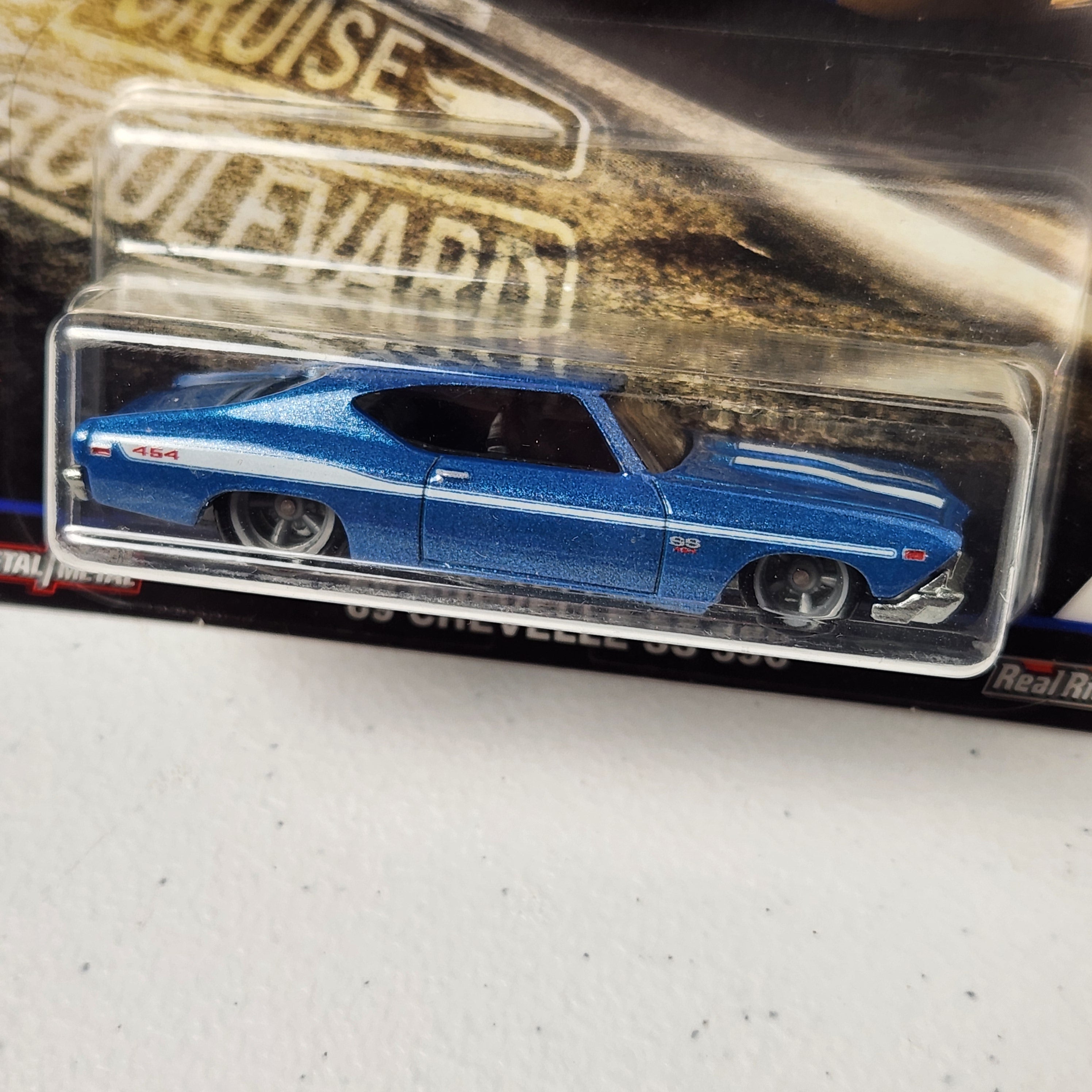 69 Chevelle SS 396 1/5 Car Culture: Boulevard American Premium Hot Wheels 2020