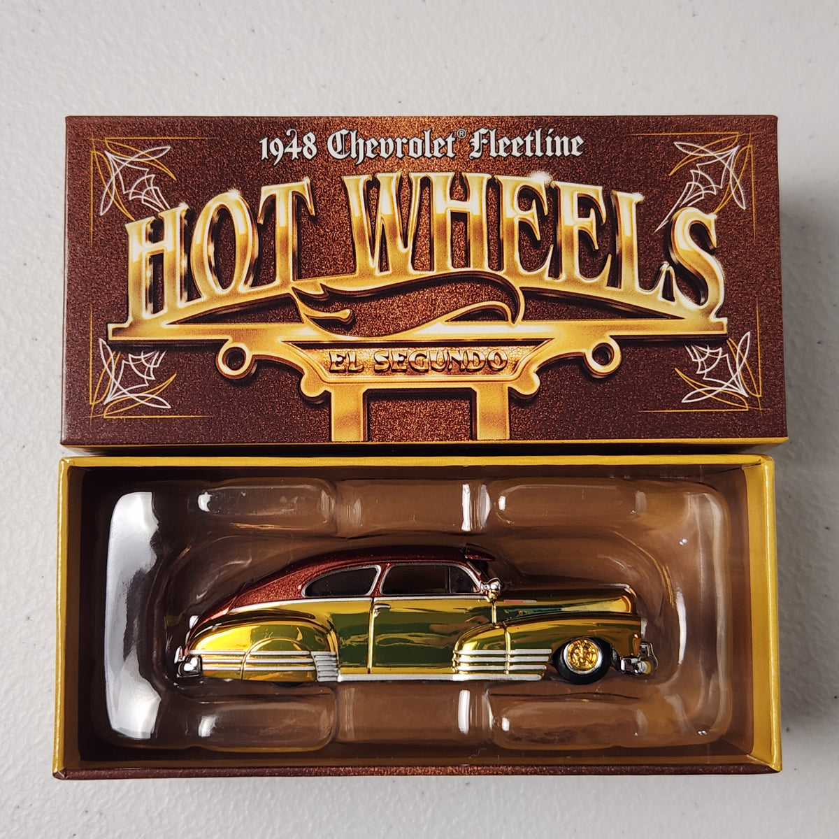 1948 Chevrolet Fleetline Open-Box American RLC Hot Wheels 2026