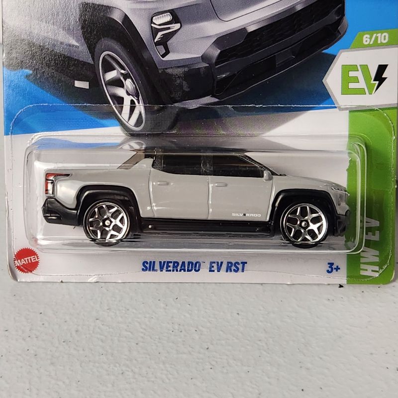 Silverado EV RST Pickup American Mainline Hot Wheels