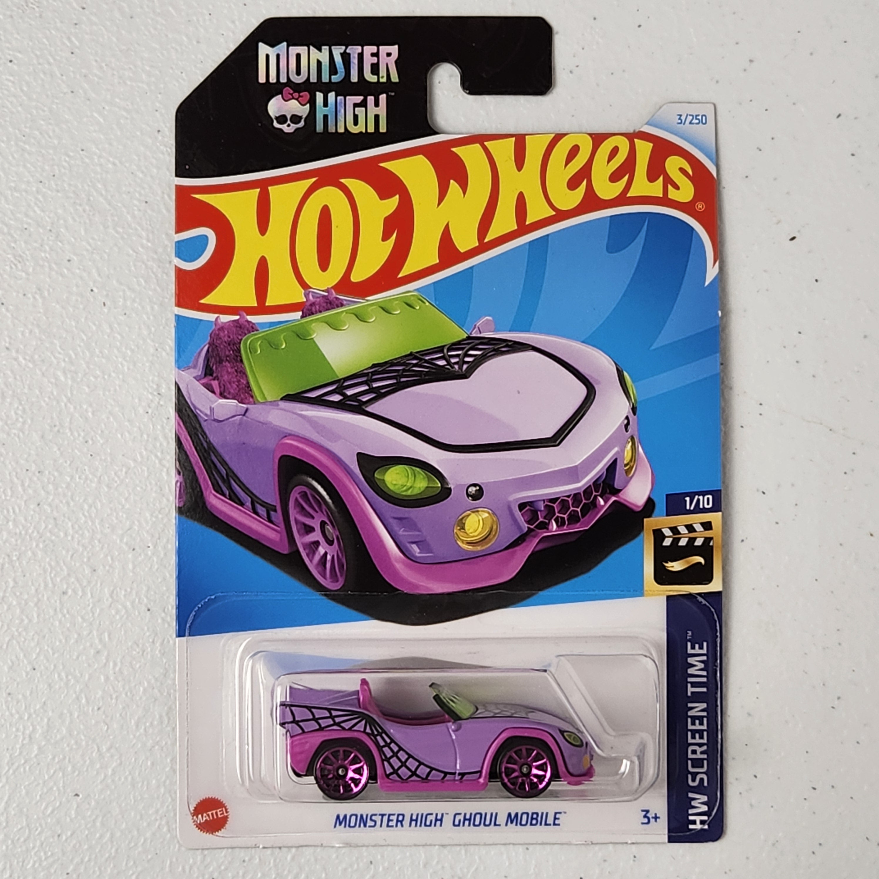 Monster High Ghoul Mobile American Mainline Hot Wheels