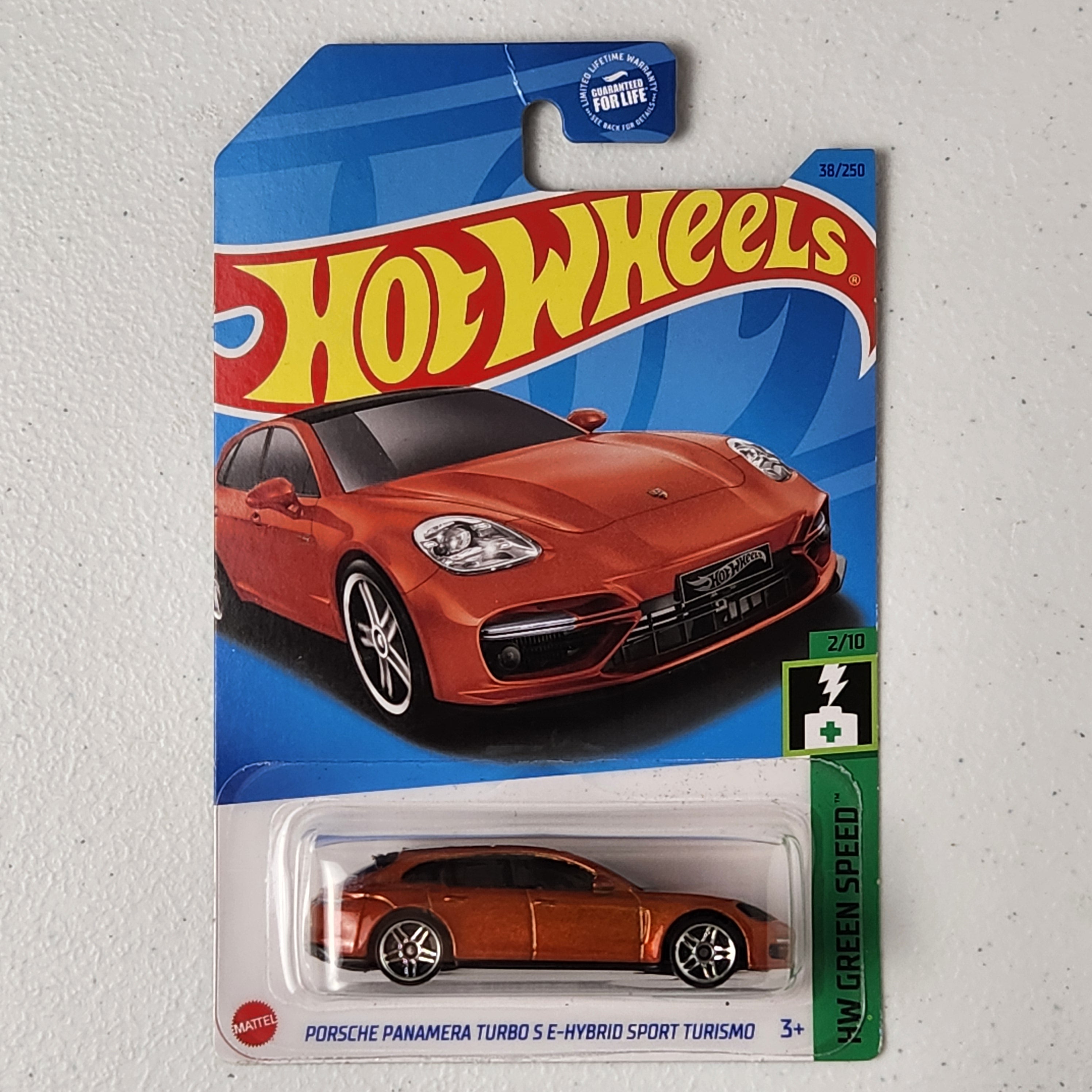 Porsche Panamera Turbo S E-Hybrid Sport Turismo European Mainline Hot Wheels