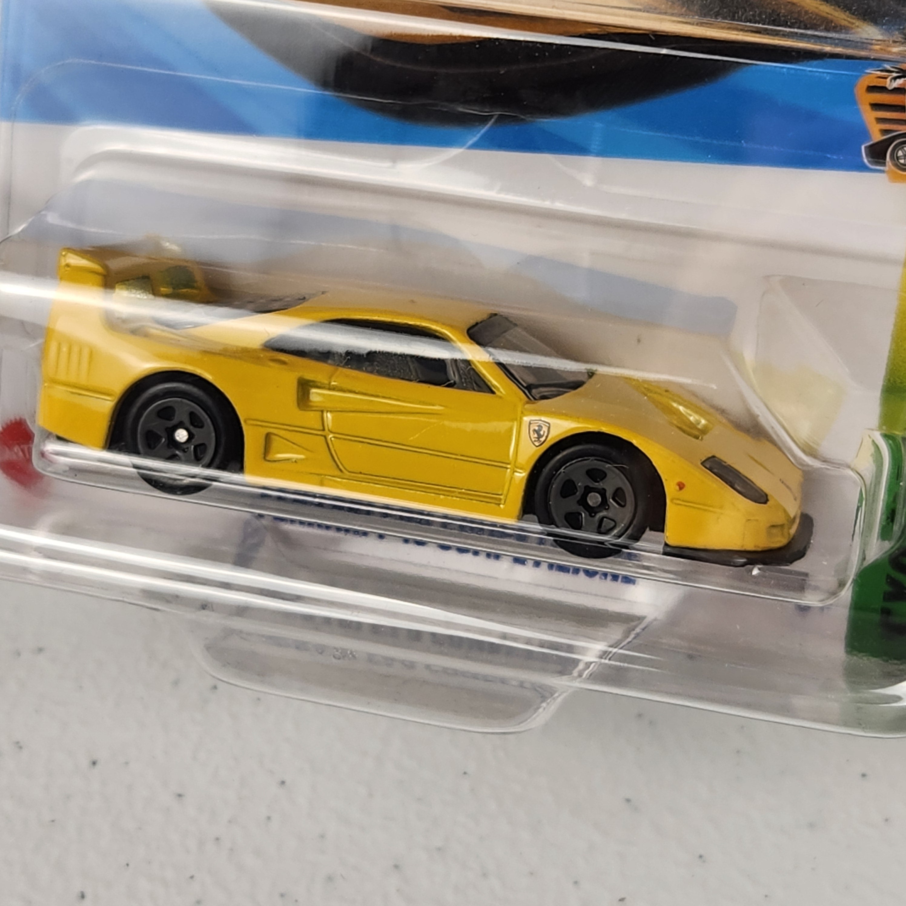 Ferrari F40 Competizione European Mainline Hot Wheels