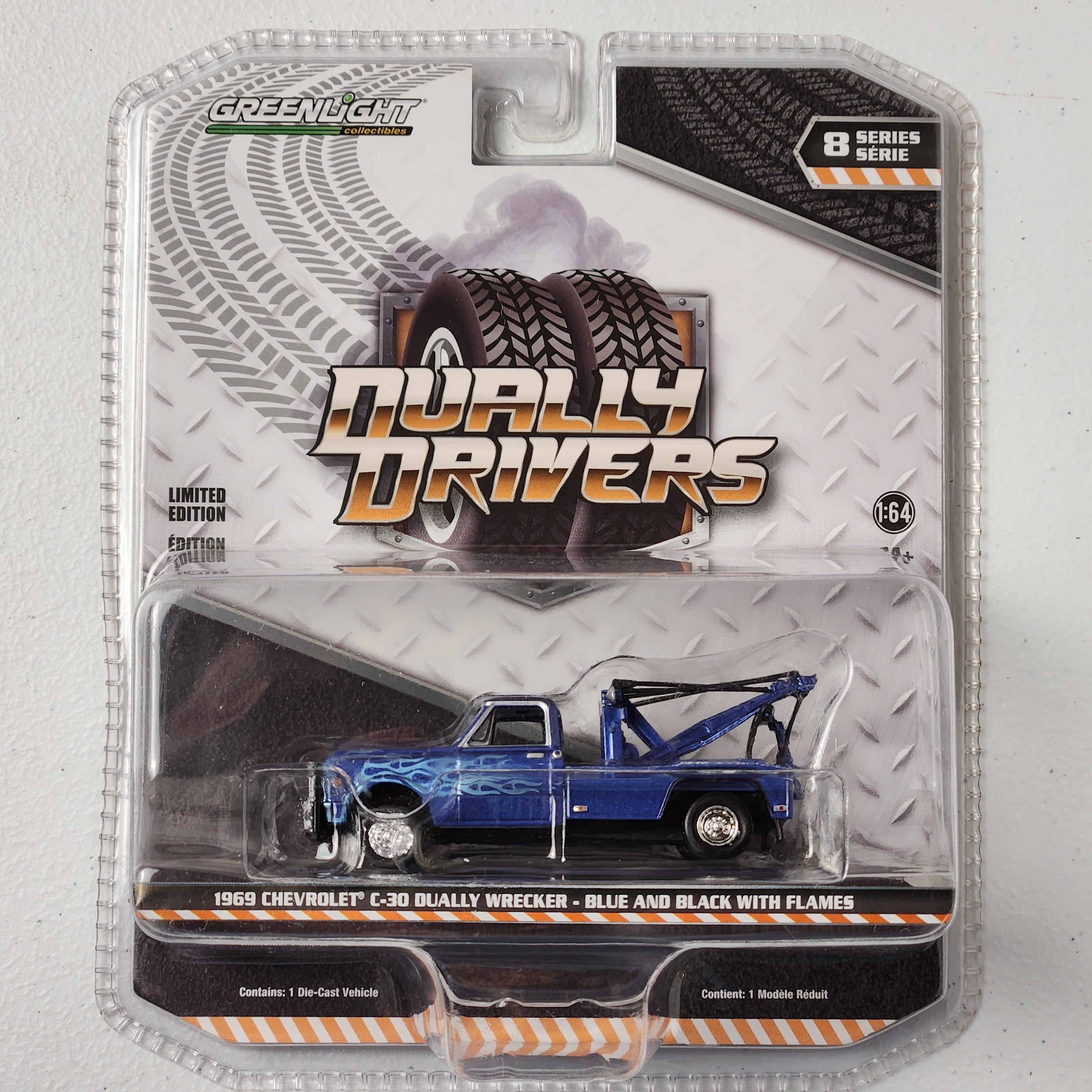 1969 Chevrolet C30 Dually Wrecker Dually Drivers Series 10 American GreenLight 2021