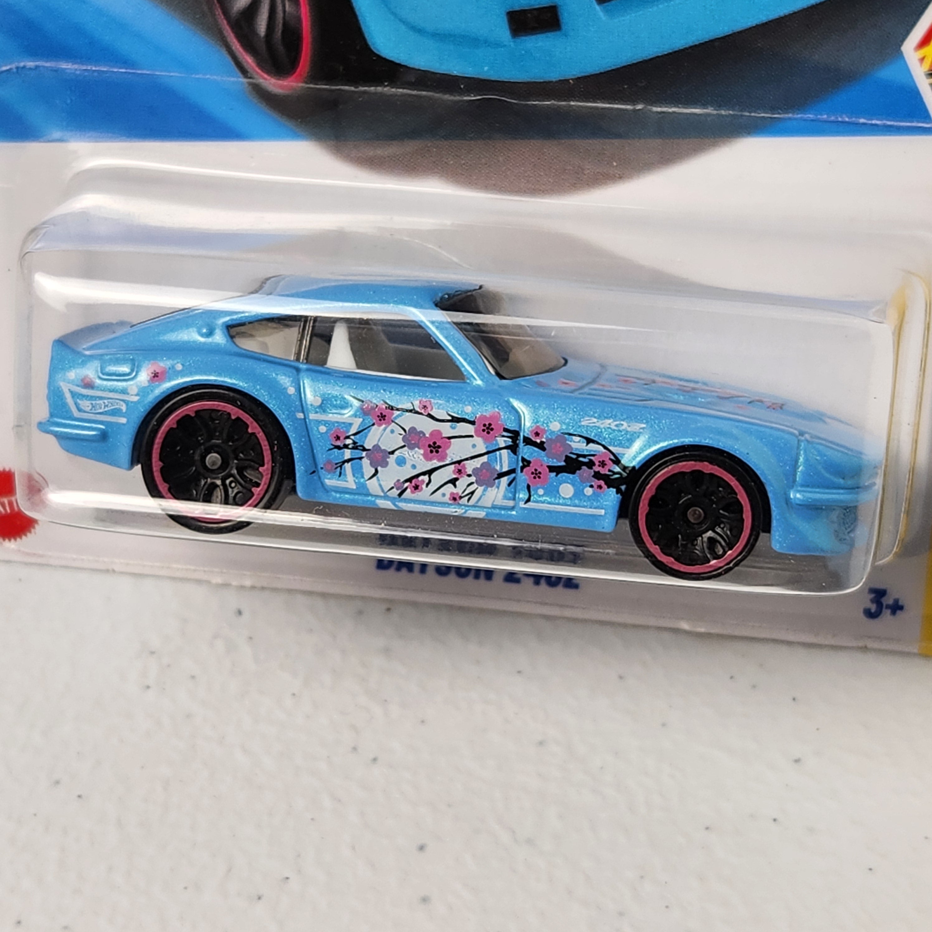 Datsun 240Z JDM Mainline Hot Wheels