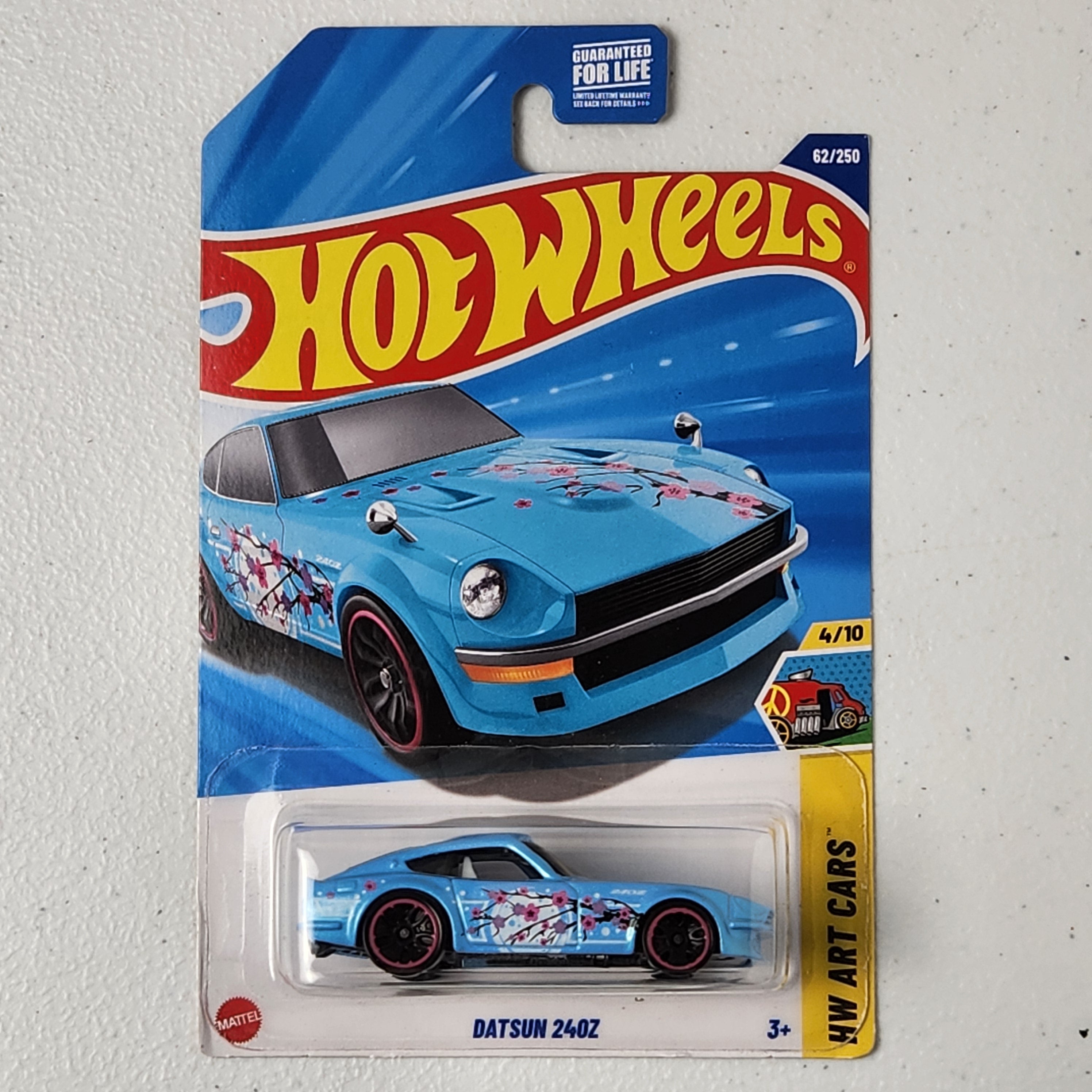 Datsun 240Z JDM Mainline Hot Wheels