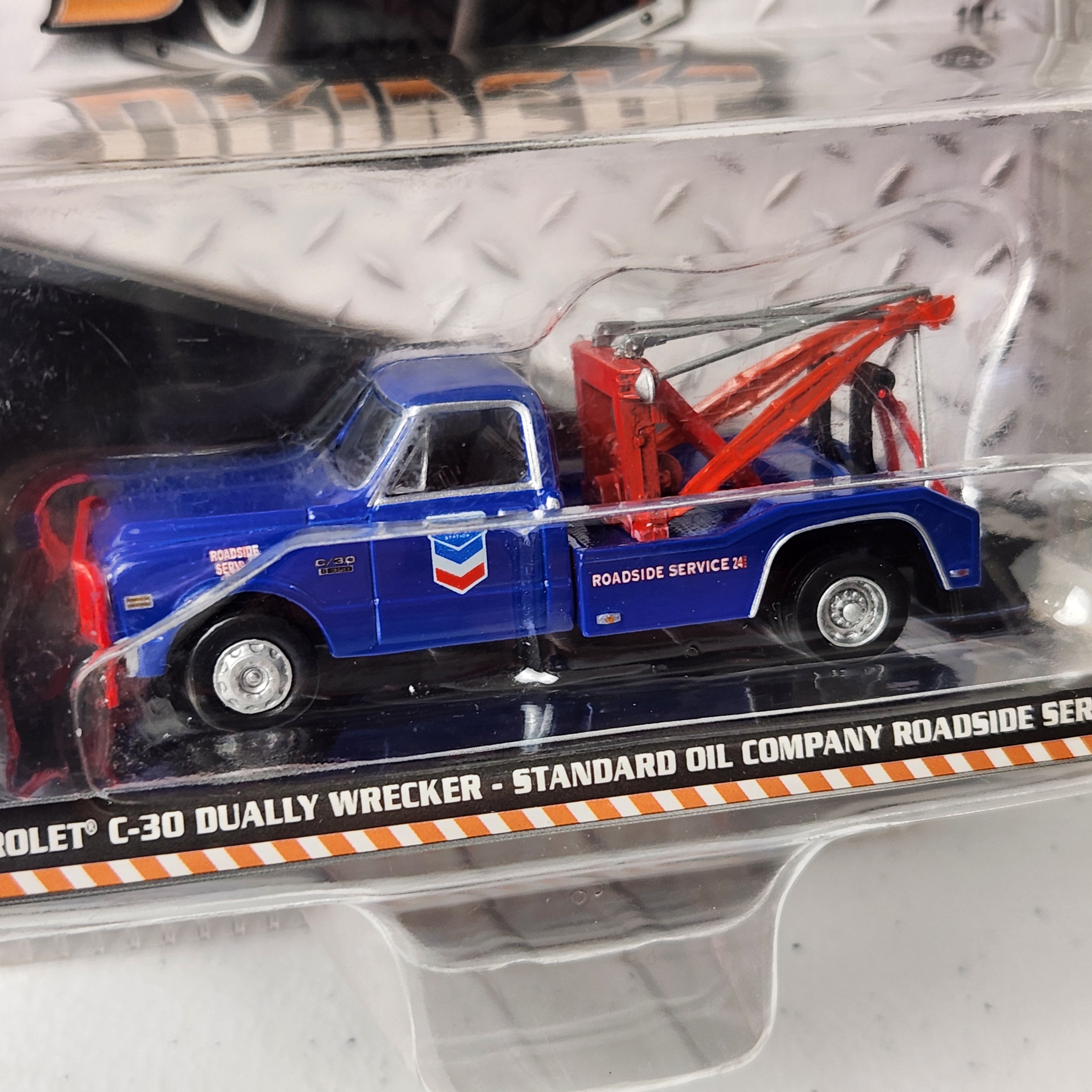1969 Chevrolet C30 Dually Wrecker Dually Drivers Series 10 American GreenLight 2021