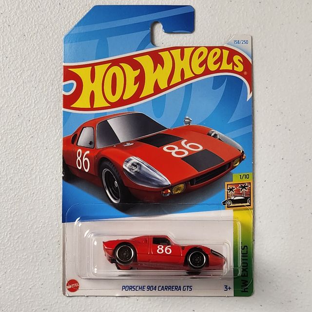 Porsche 904 Carrera GTS European Mainline Hot Wheels